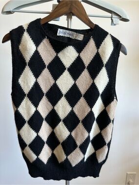 Braemar Argyle Knit Sweater Vest in Black and Cream